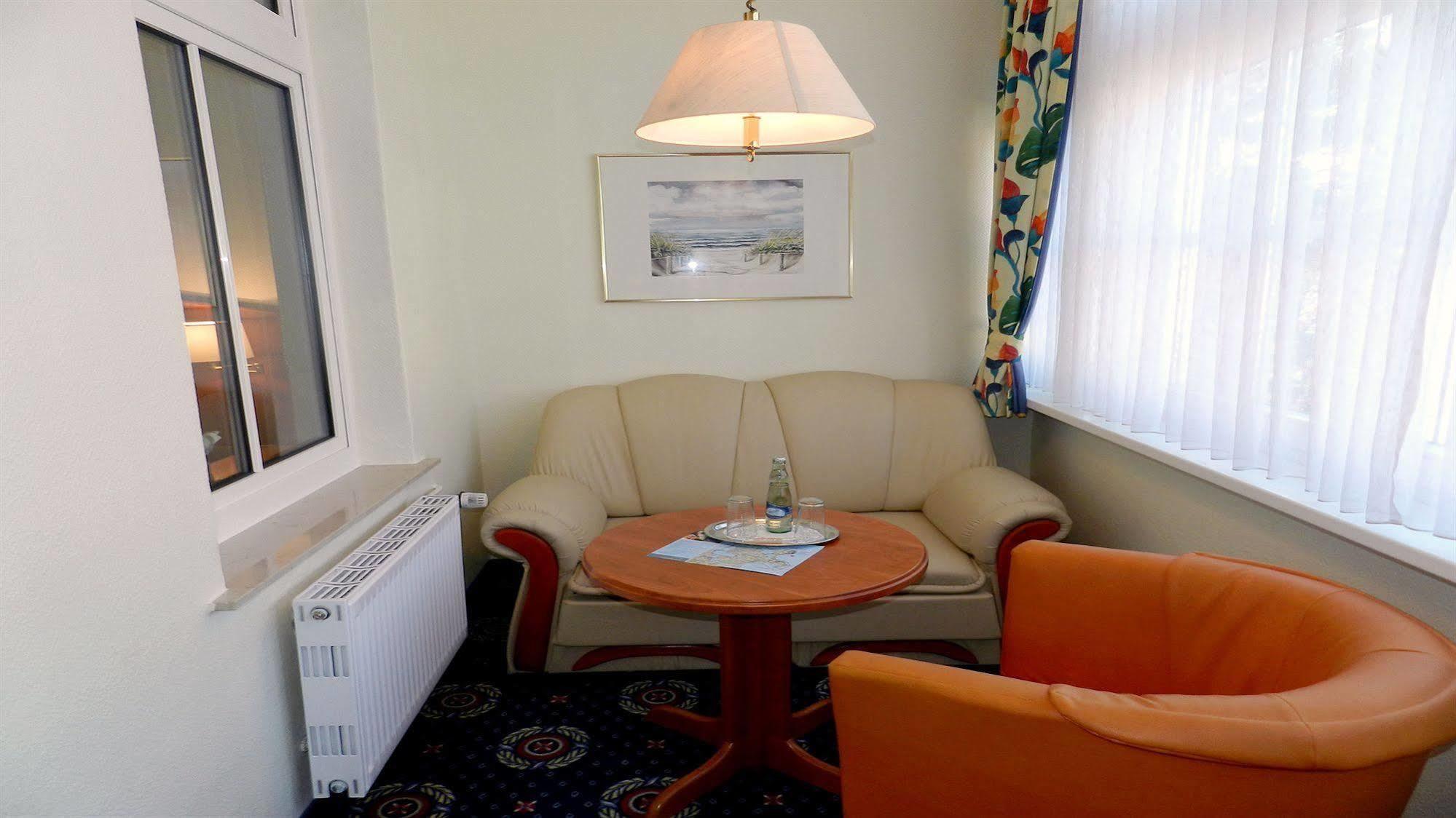 Hotel Deutsche Flagge Binz Ngoại thất bức ảnh
