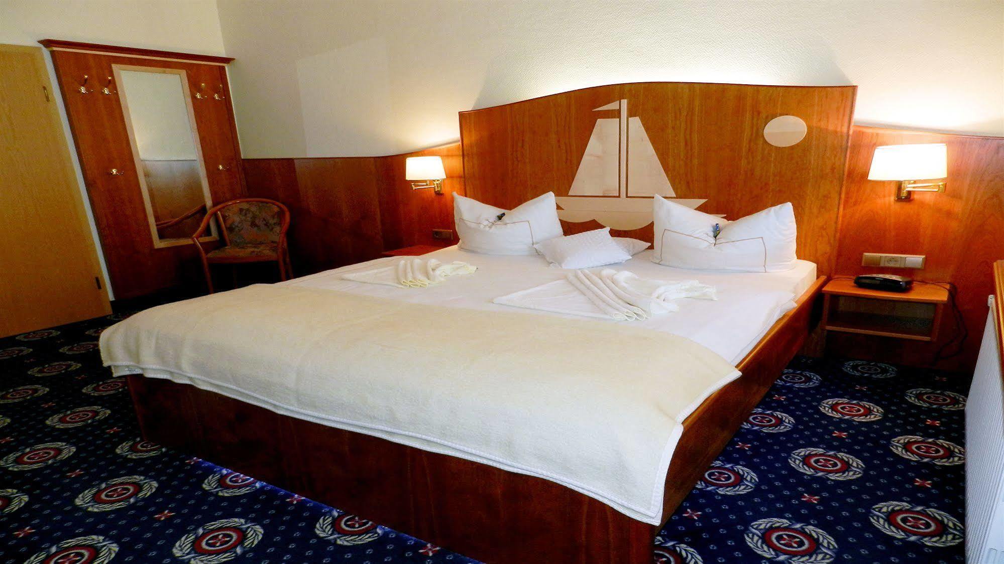 Hotel Deutsche Flagge Binz Ngoại thất bức ảnh