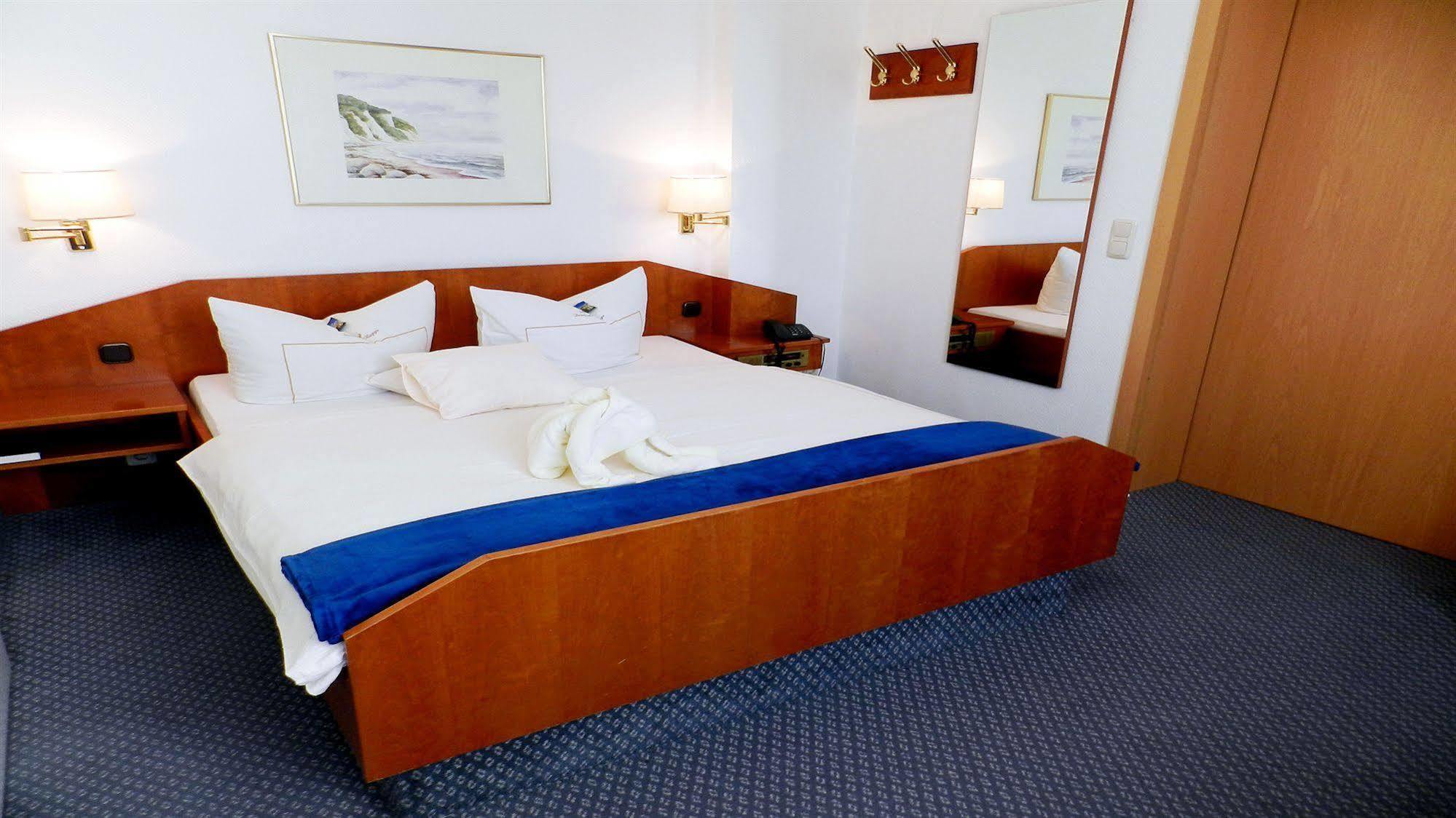 Hotel Deutsche Flagge Binz Ngoại thất bức ảnh